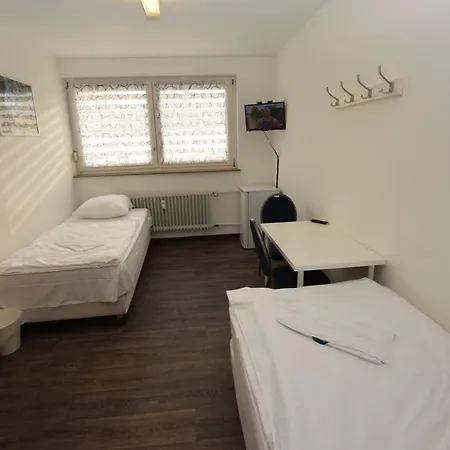 Monteurwohnung Mit Eigenem Bad Apartment